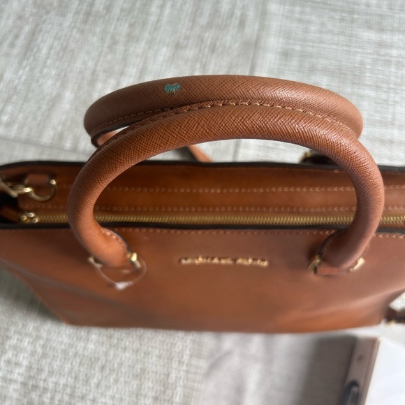 Michael Kors Brown Saffiano Leather Satchel Tote Shoulder Crossbody Bag Laptop w - Picture 11 of 12